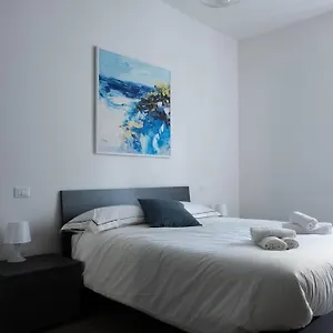 Private Room: The Port Scirocco Appartamento Livorno